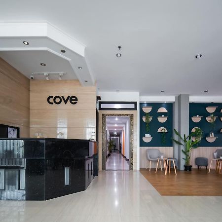 Cove Taman Aparthotel จาการ์ตา ภายนอก รูปภาพ
