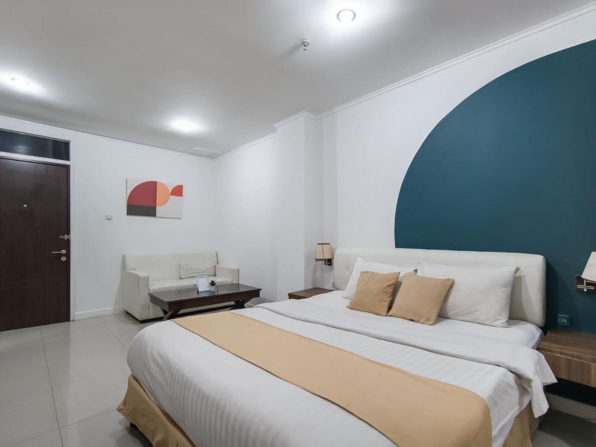 Cove Taman Aparthotel จาการ์ตา ภายนอก รูปภาพ