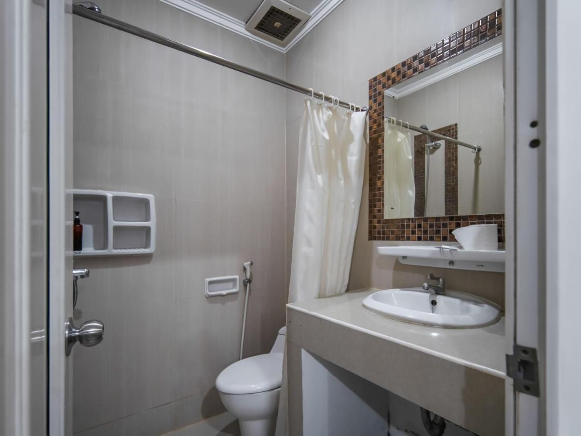 Cove Taman Aparthotel จาการ์ตา ภายนอก รูปภาพ